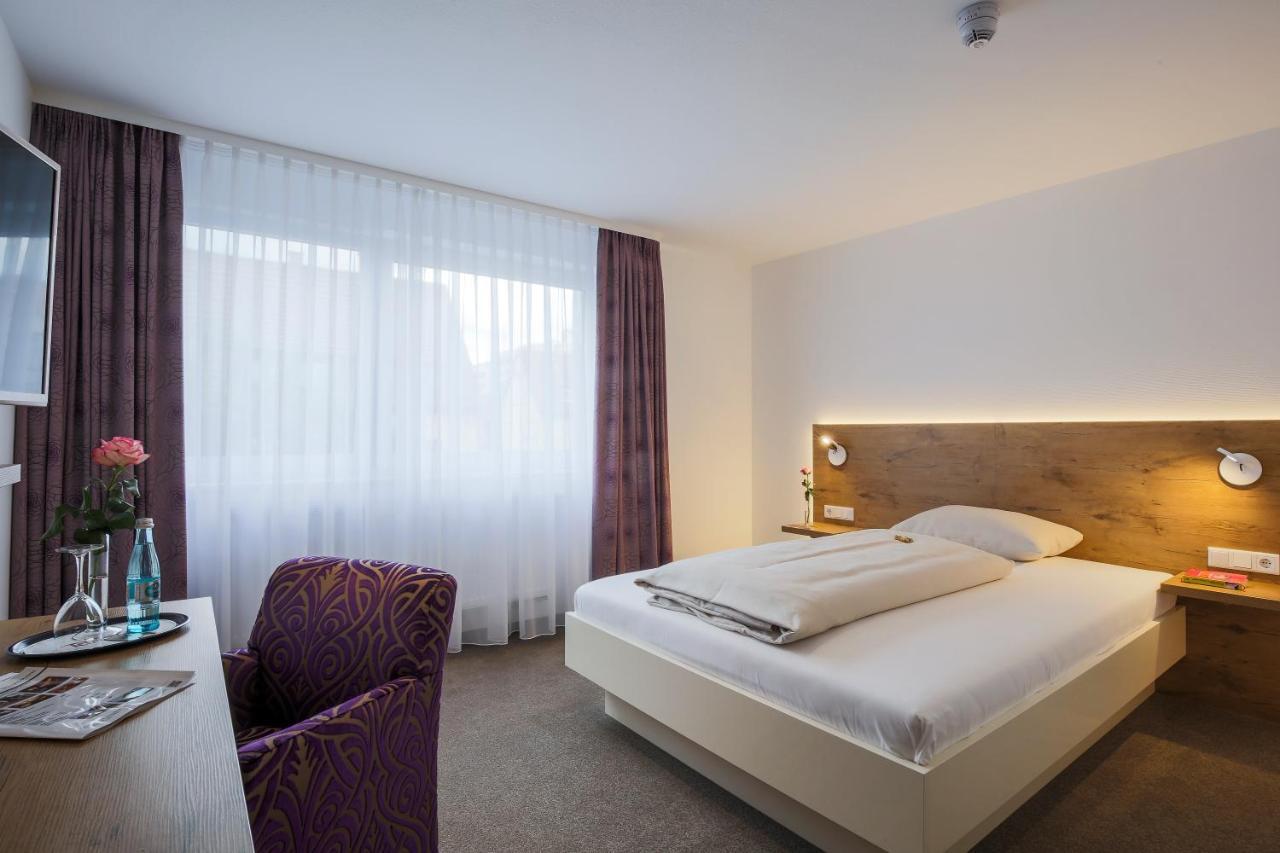 Hotel Hirsch Leonberg Dış mekan fotoğraf