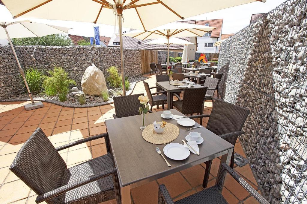 Hotel Hirsch Leonberg Dış mekan fotoğraf